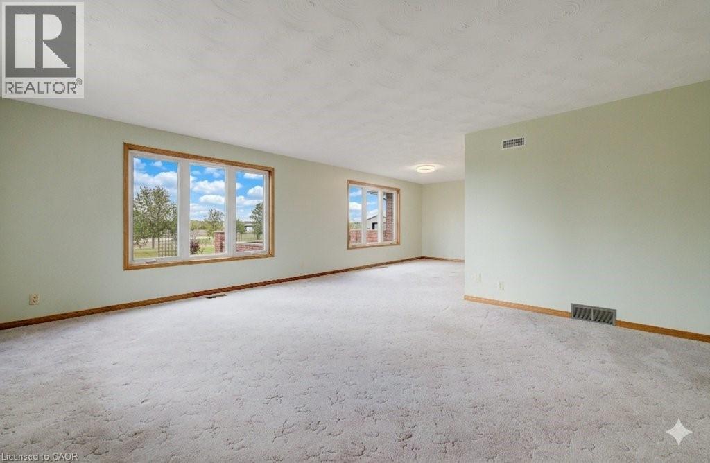 4137 Wilmot Easthope Road, New Hamburg, Ontario  N3A 3S6 - Photo 6 - 40818317