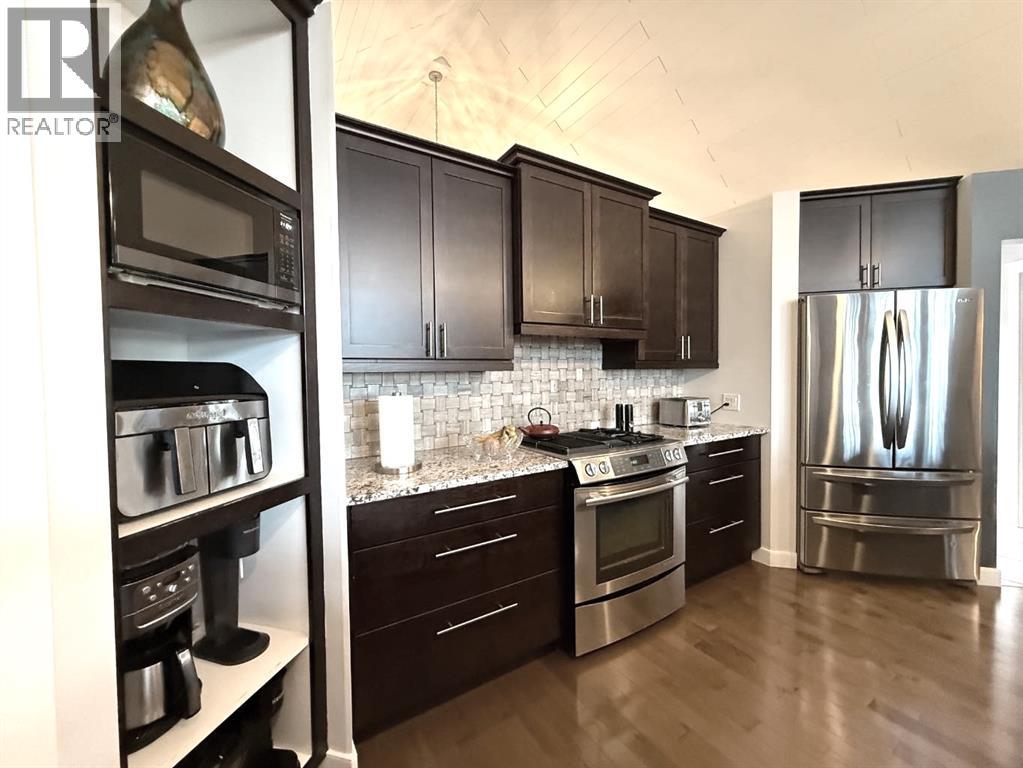 #12 1st Avenue, Joussard, Alberta  T0G 1J0 - Photo 22 - A2278739