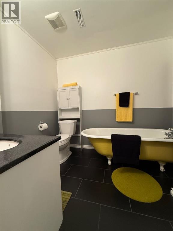 #12 1st Avenue, Joussard, Alberta  T0G 1J0 - Photo 36 - A2278739