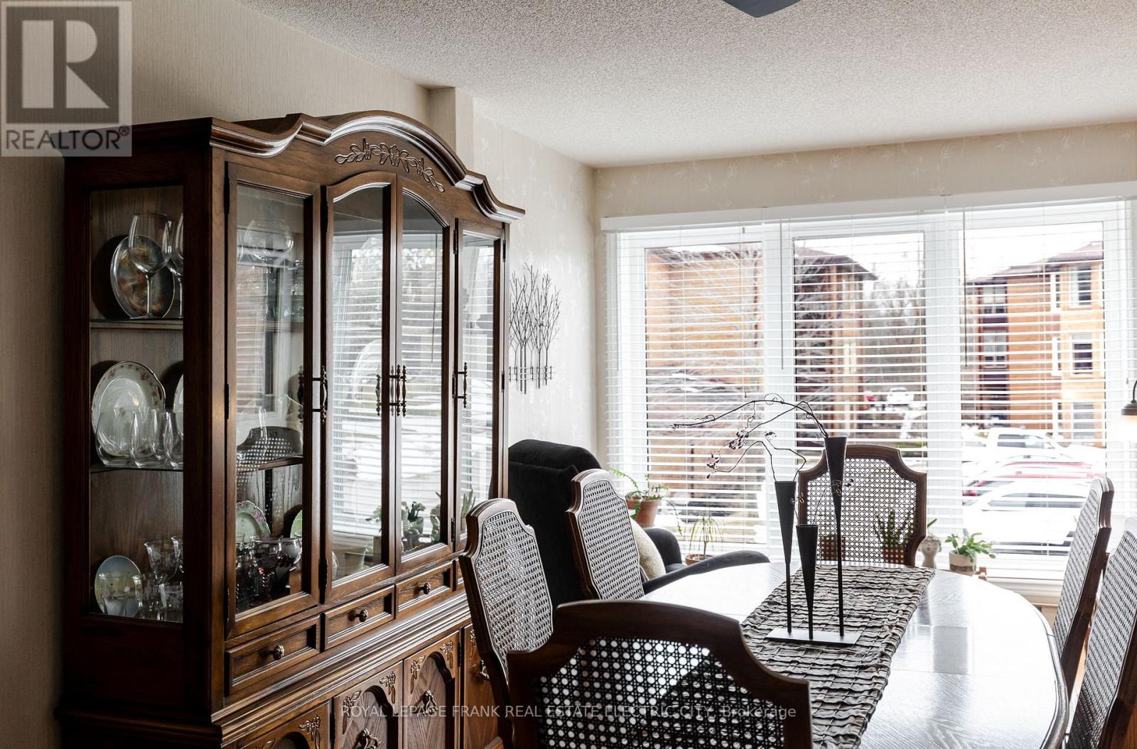 203 - 2185 Walker Avenue, Peterborough, Ontario  K9L 1T6 - Photo 14 - X12966366