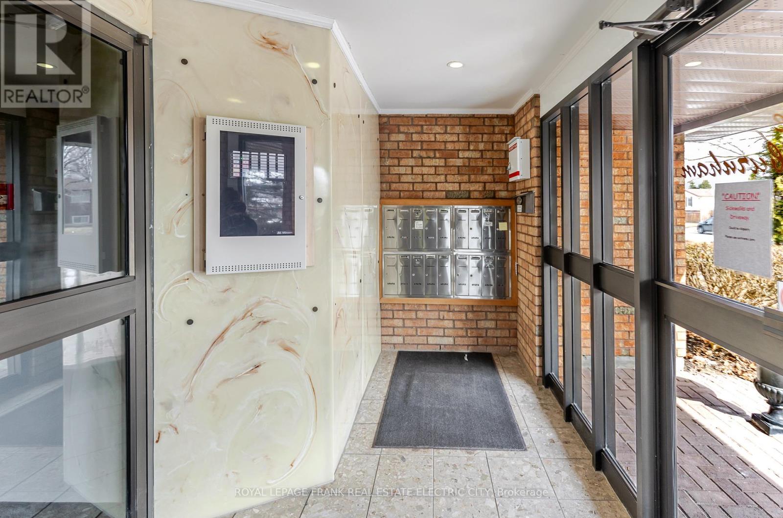 203 - 2185 Walker Avenue, Peterborough, Ontario  K9L 1T6 - Photo 3 - X12966366