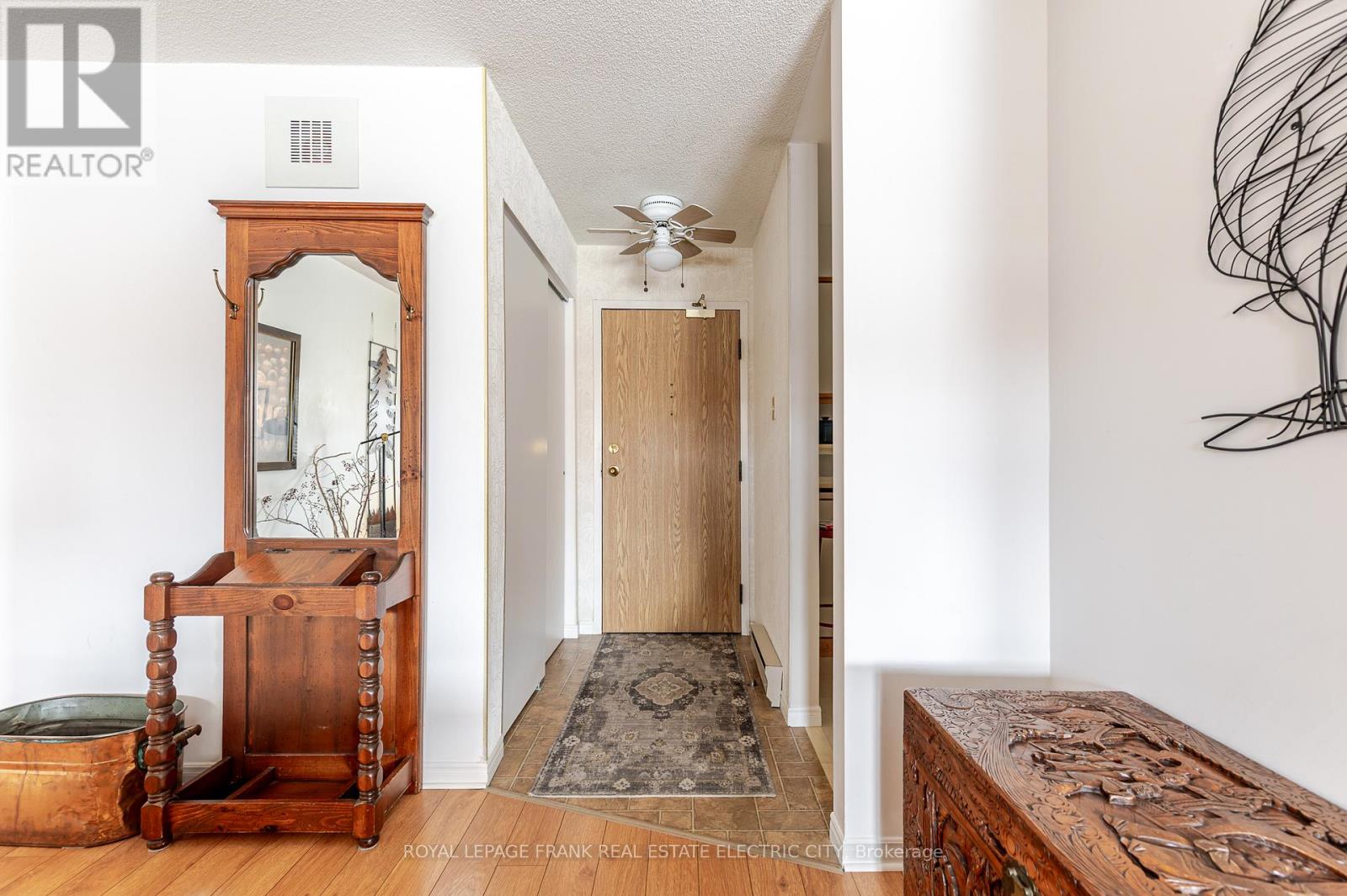 203 - 2185 Walker Avenue, Peterborough, Ontario  K9L 1T6 - Photo 5 - X12966366