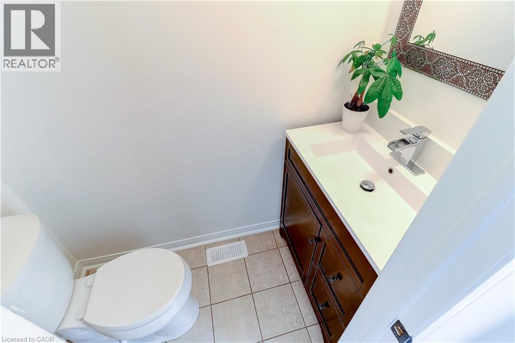 2444 Towne Boulevard, Oakville, Ontario  L6H 5X6 - Photo 16 - 40816337