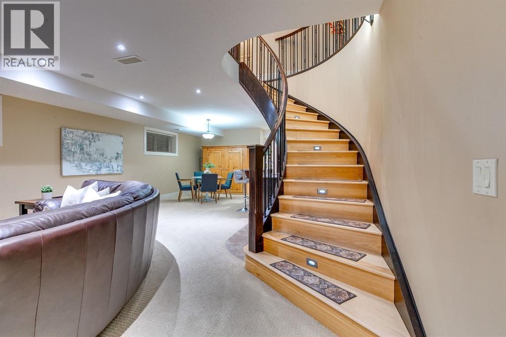 1727 Bowness Road NW, Calgary, Alberta  T2N 3K3 - Photo 37 - A2299284