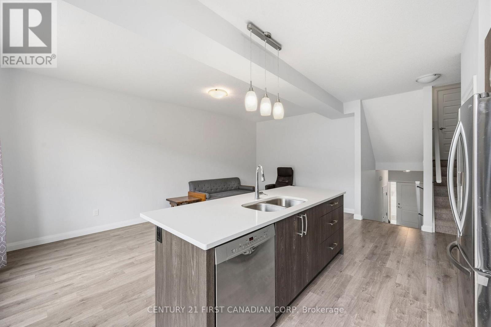 8 - 819 Kleinburg Drive, London North, Ontario  N5X 0N6 - Photo 13 - X12966168