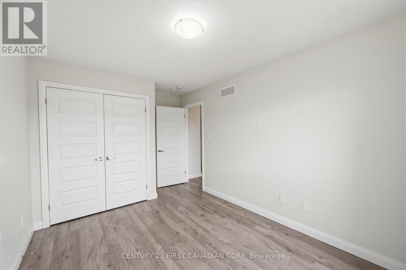 8 - 819 Kleinburg Drive, London North, Ontario  N5X 0N6 - Photo 16 - X12966168