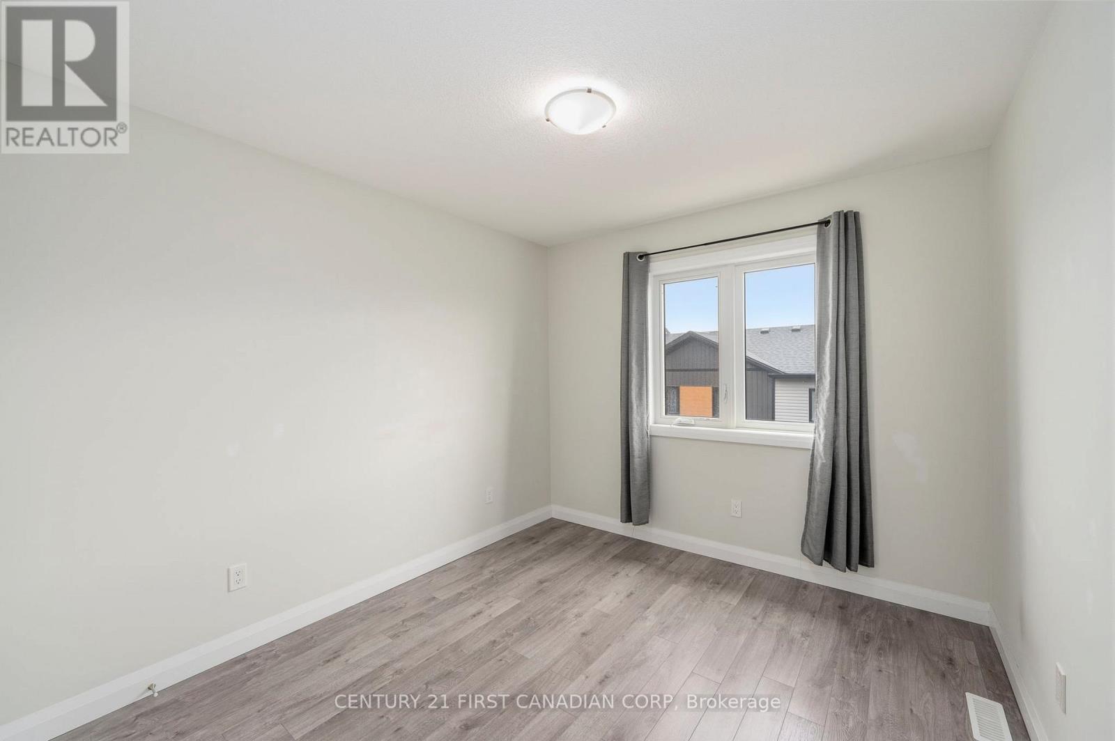 8 - 819 Kleinburg Drive, London North, Ontario  N5X 0N6 - Photo 17 - X12966168