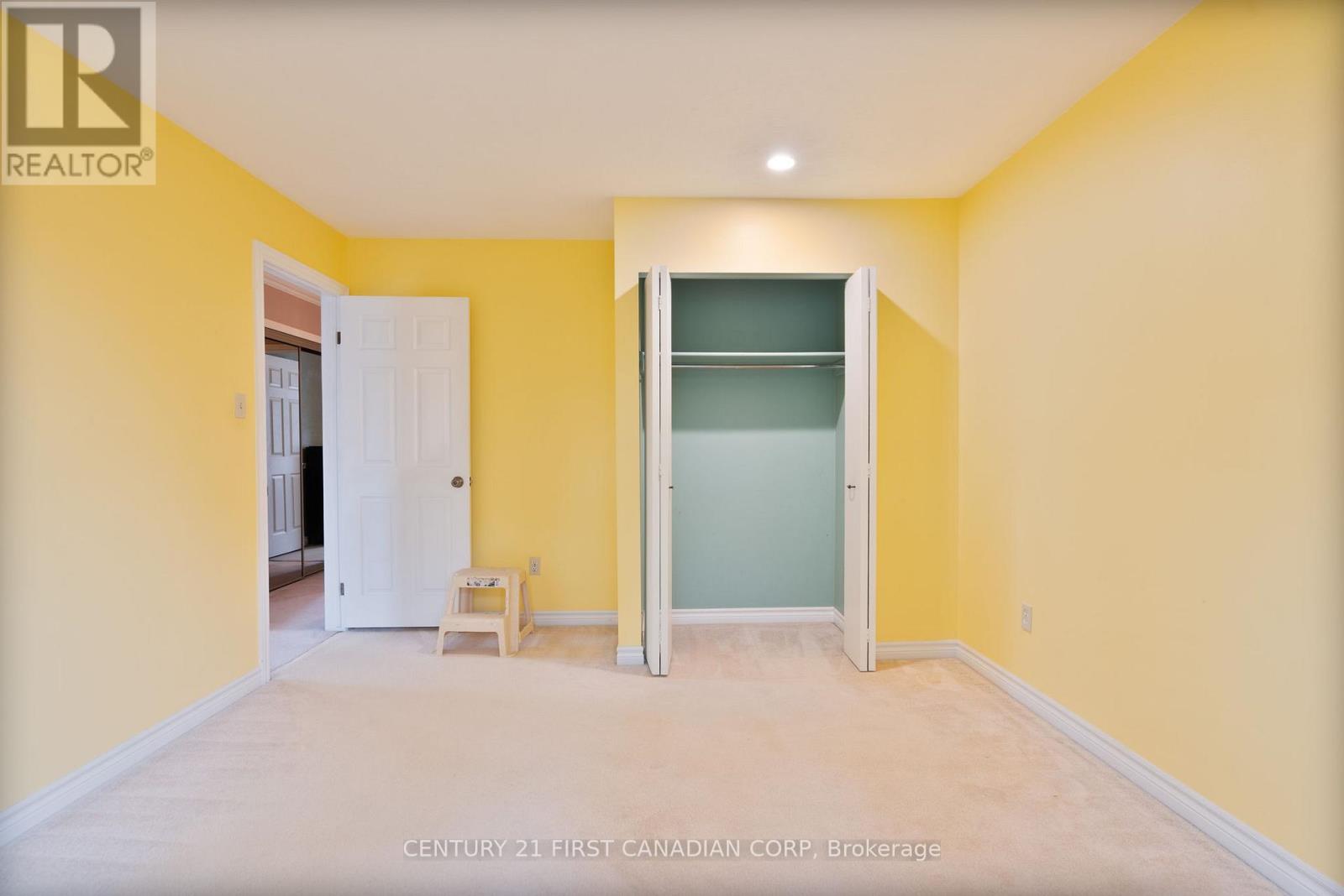 327 Everglade Crescent, London North, Ontario  N6H 4M7 - Photo 26 - X12966182