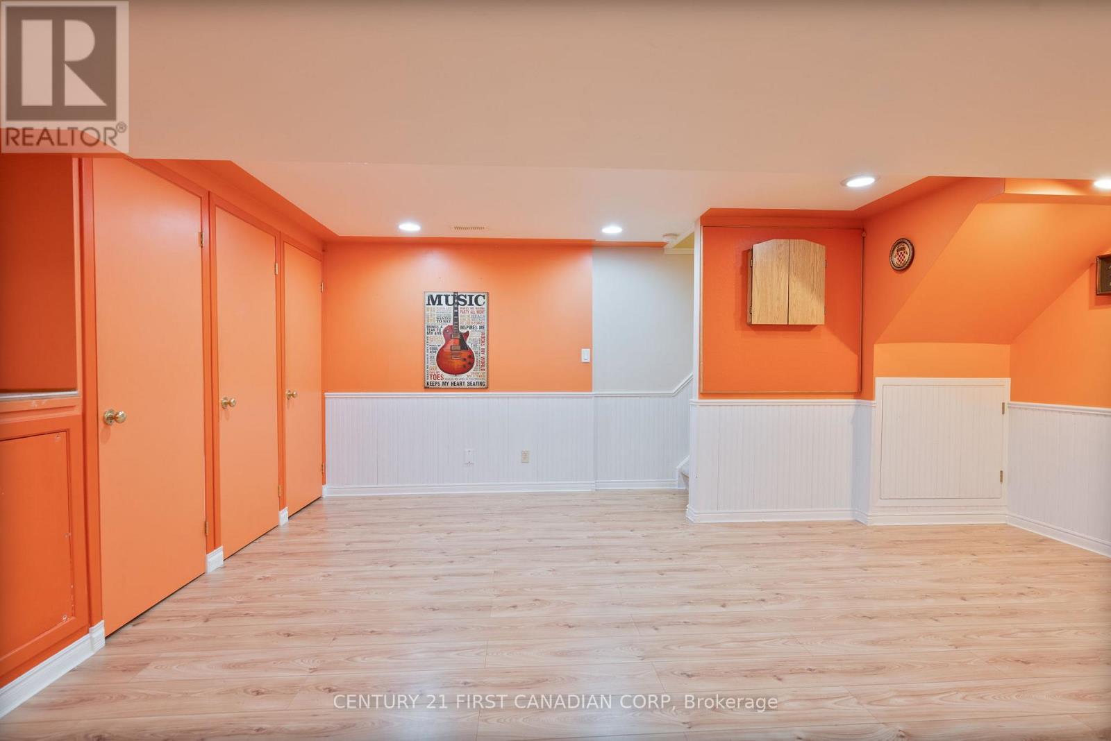 327 Everglade Crescent, London North, Ontario  N6H 4M7 - Photo 32 - X12966182