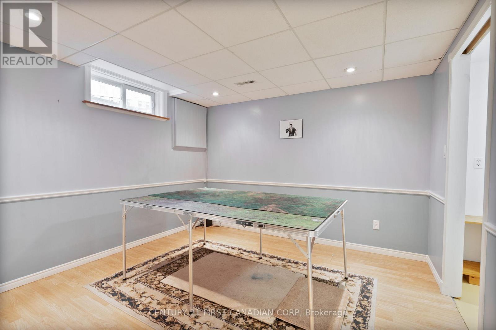 327 Everglade Crescent, London North, Ontario  N6H 4M7 - Photo 35 - X12966182