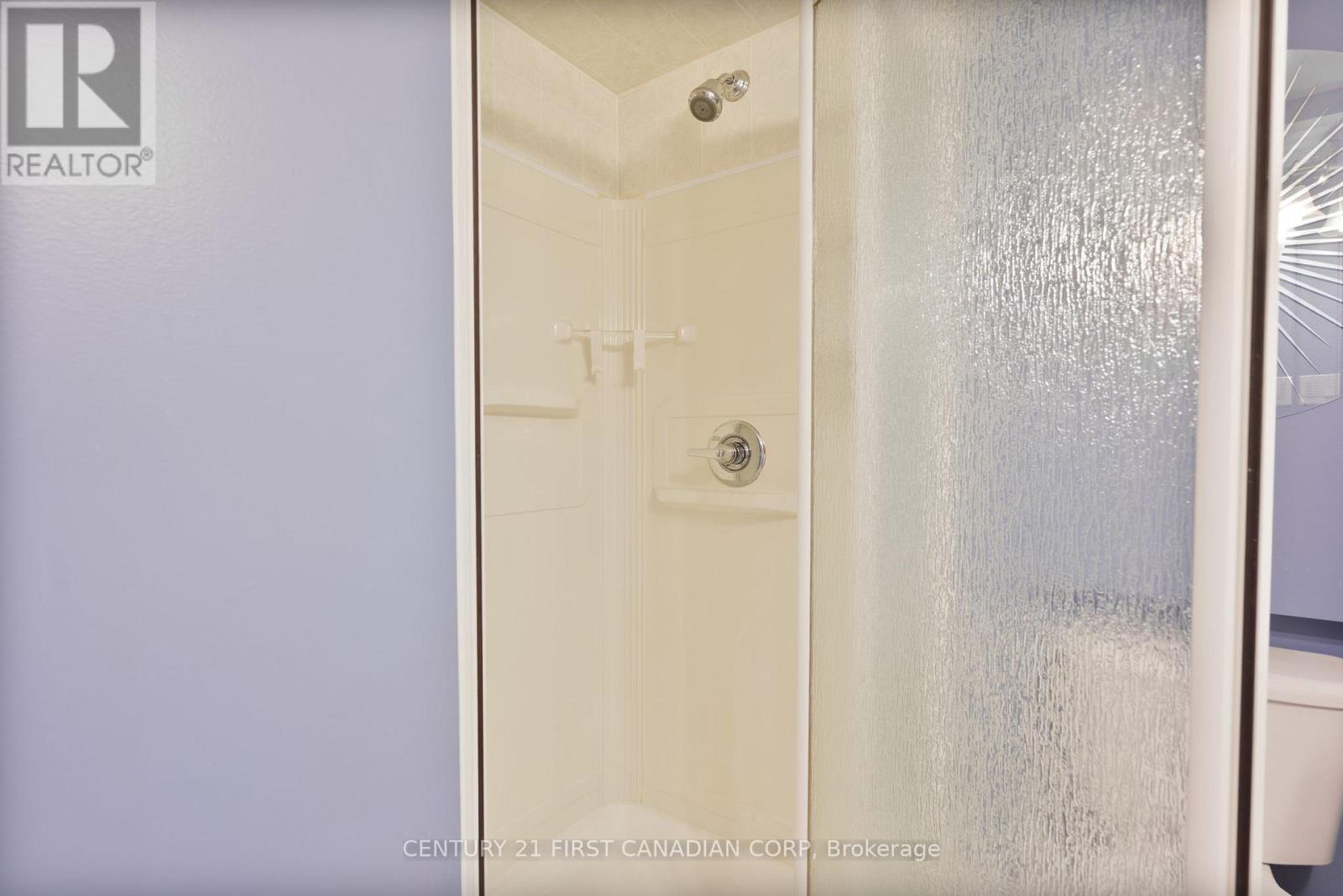 327 Everglade Crescent, London North, Ontario  N6H 4M7 - Photo 39 - X12966182