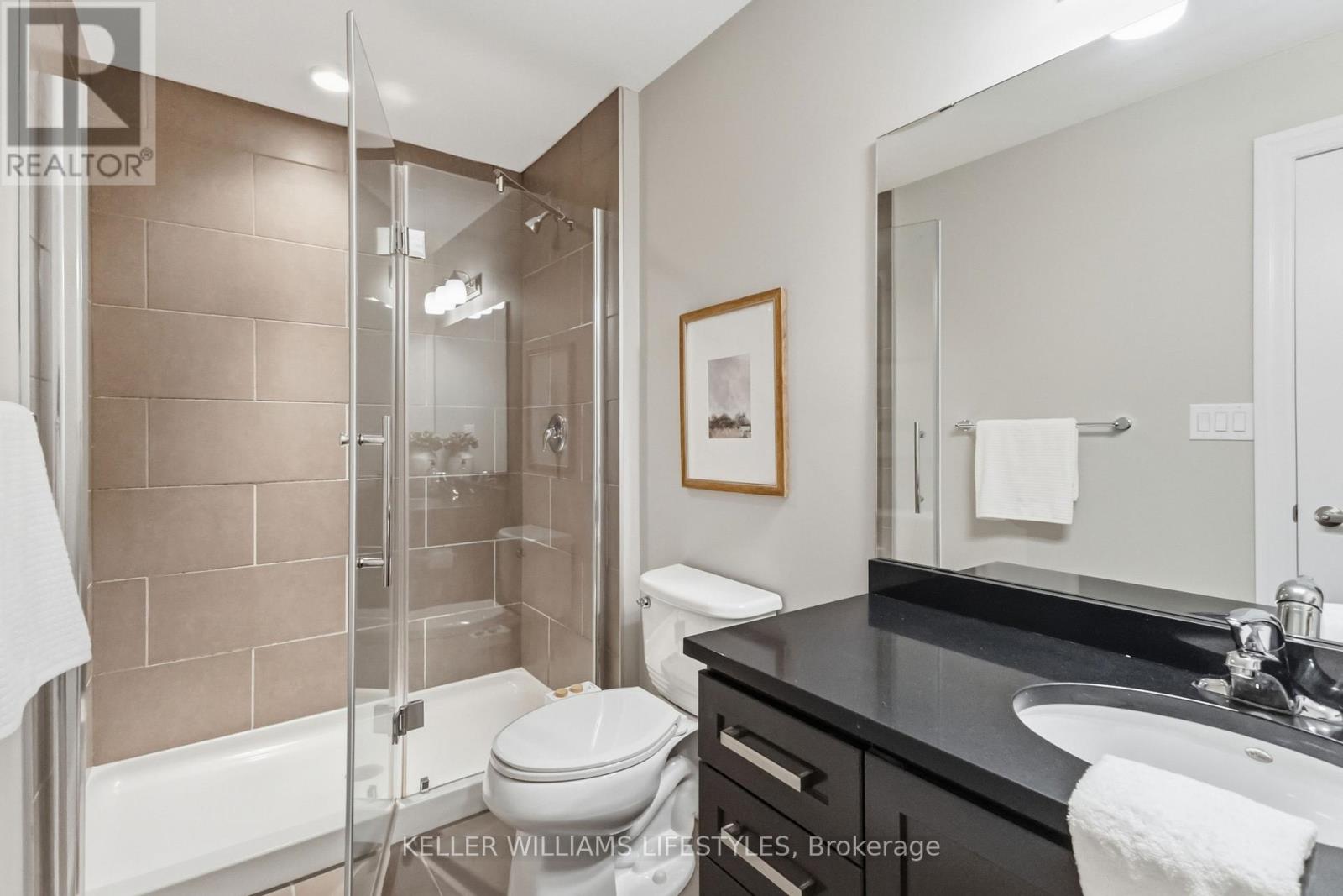 305 - 89 Ridout Street S, London South, Ontario  N6C 3X2 - Photo 33 - X12966440