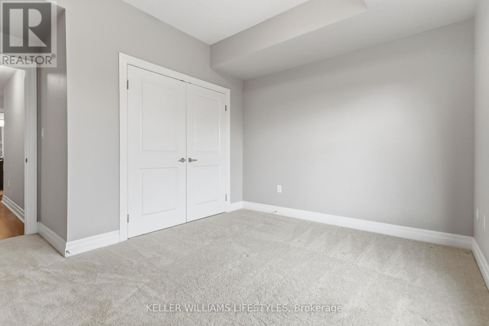 305 - 89 Ridout Street S, London South, Ontario  N6C 3X2 - Photo 34 - X12966440