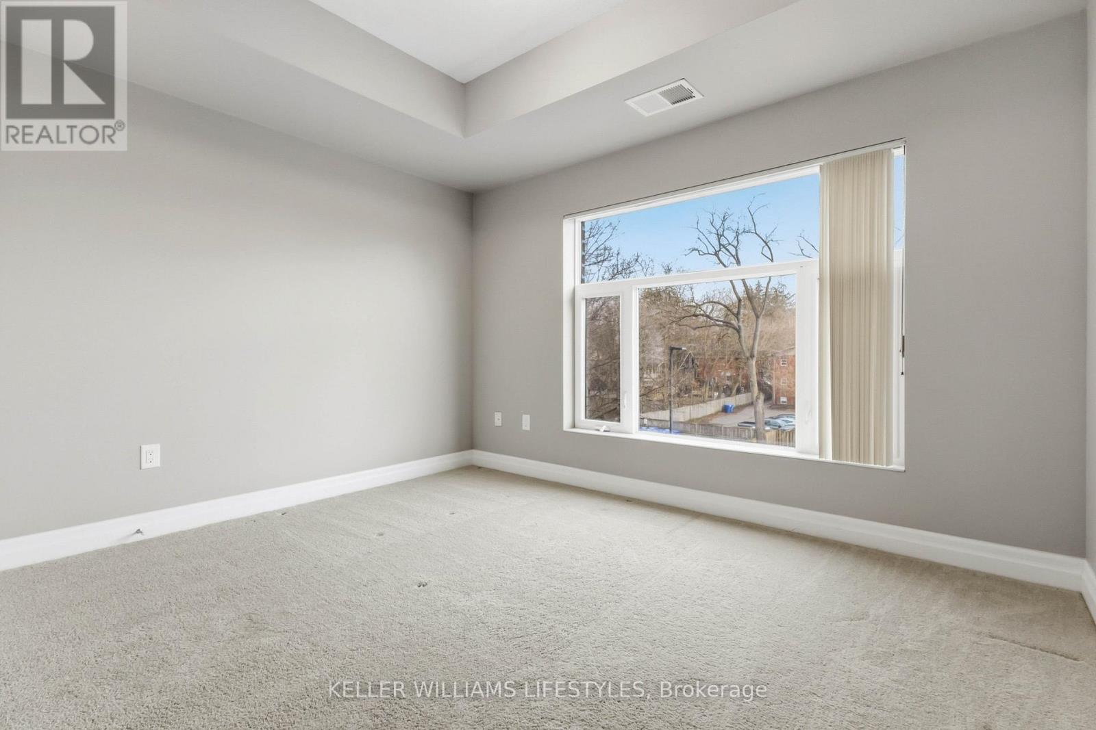 305 - 89 Ridout Street S, London South, Ontario  N6C 3X2 - Photo 35 - X12966440