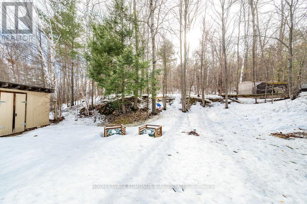 65 Armstrong Road, Petawawa, Ontario  K8H 2S2 - Photo 11 - X12966194