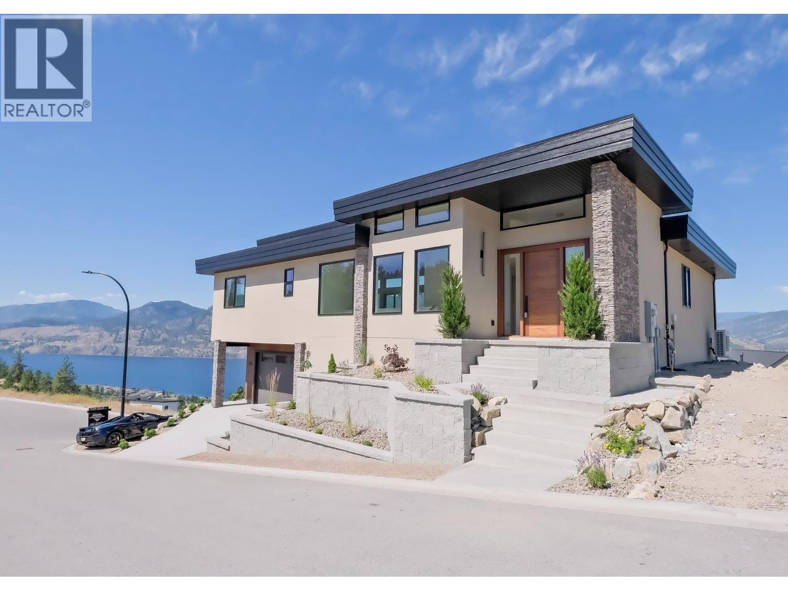 3331 EVERGREEN Drive Unit# 106, Penticton, British Columbia