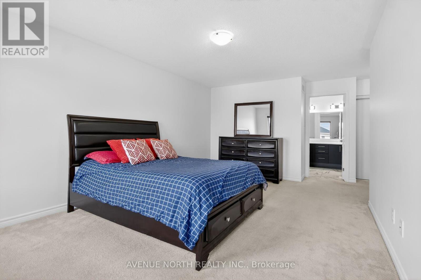 110 Dun Skipper Drive, Ottawa, Ontario  K1X 0G1 - Photo 38 - X12966170