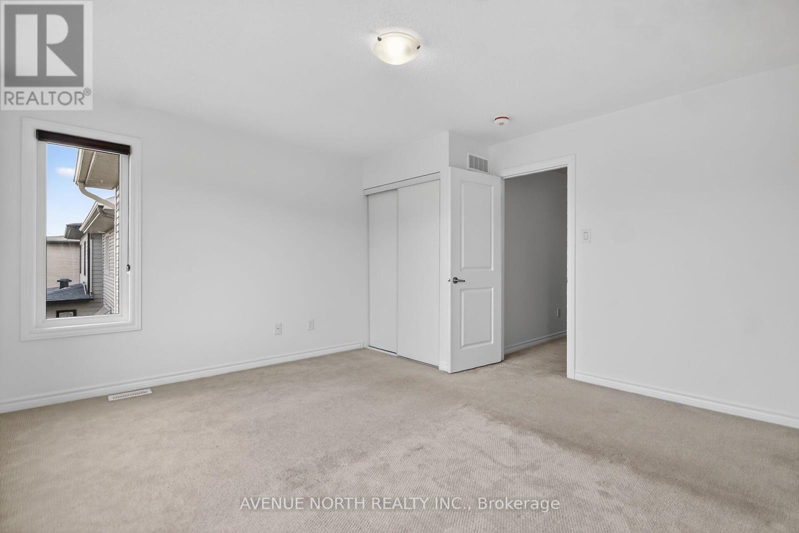 110 Dun Skipper Drive, Ottawa, Ontario  K1X 0G1 - Photo 41 - X12966170