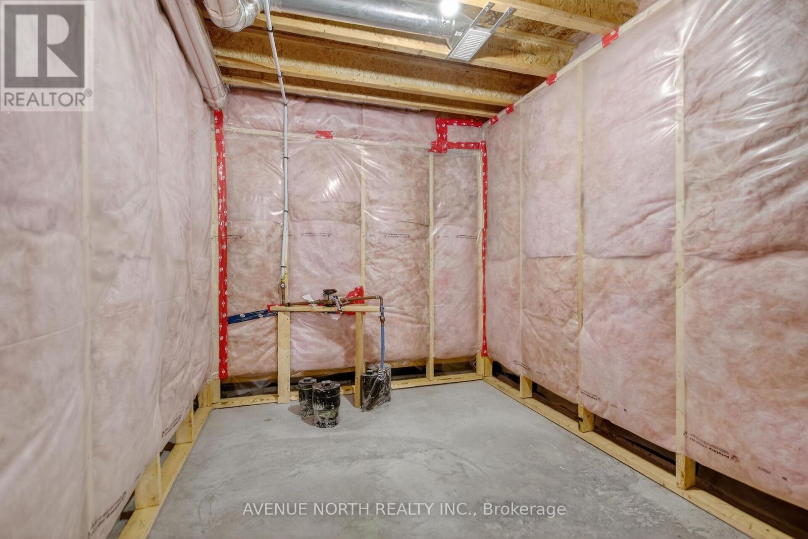 110 Dun Skipper Drive, Ottawa, Ontario  K1X 0G1 - Photo 44 - X12966170