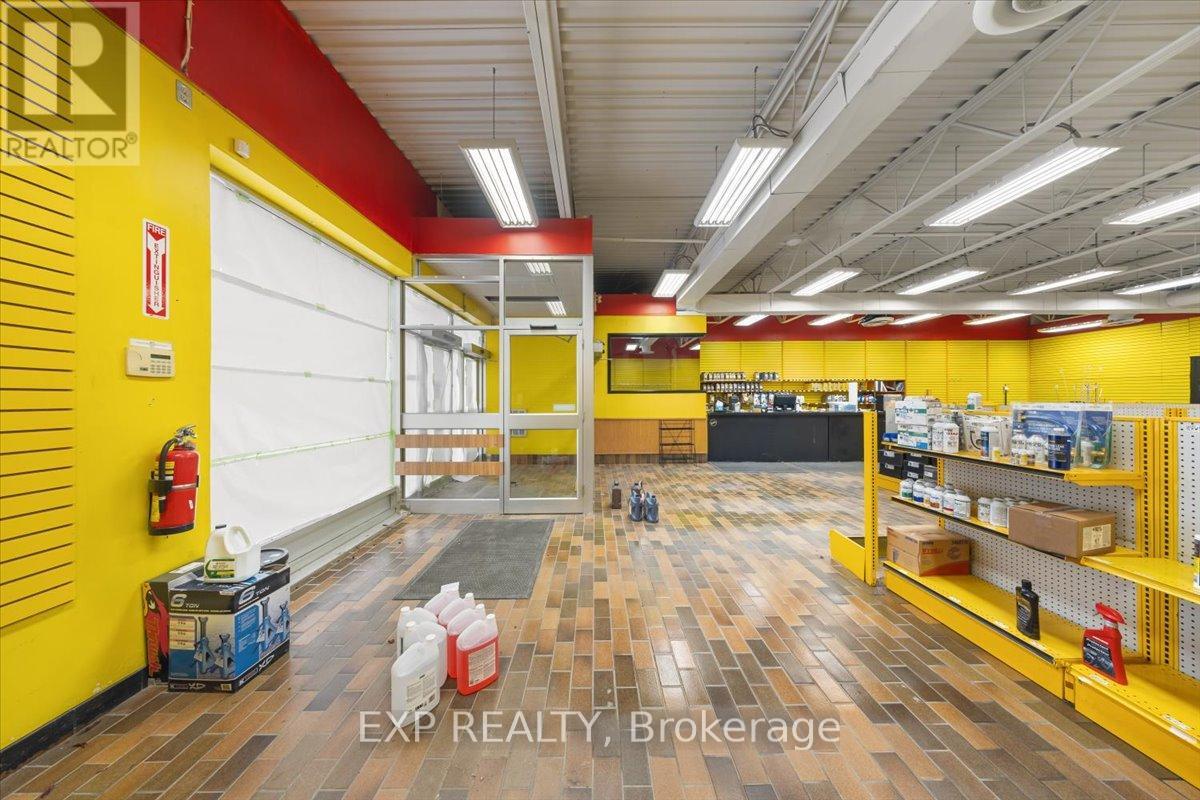 19 Chambers Street, Smiths Falls, Ontario  K7A 2Y3 - Photo 5 - X12966218