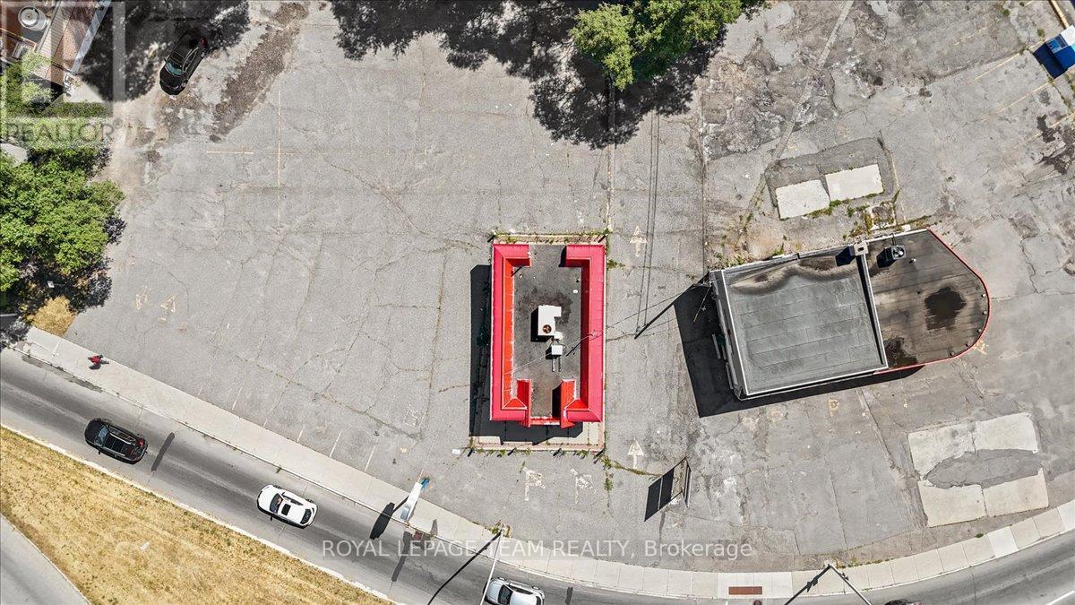 1507 Merivale Road, Ottawa, Ontario  K2E 5P3 - Photo 3 - X12966278