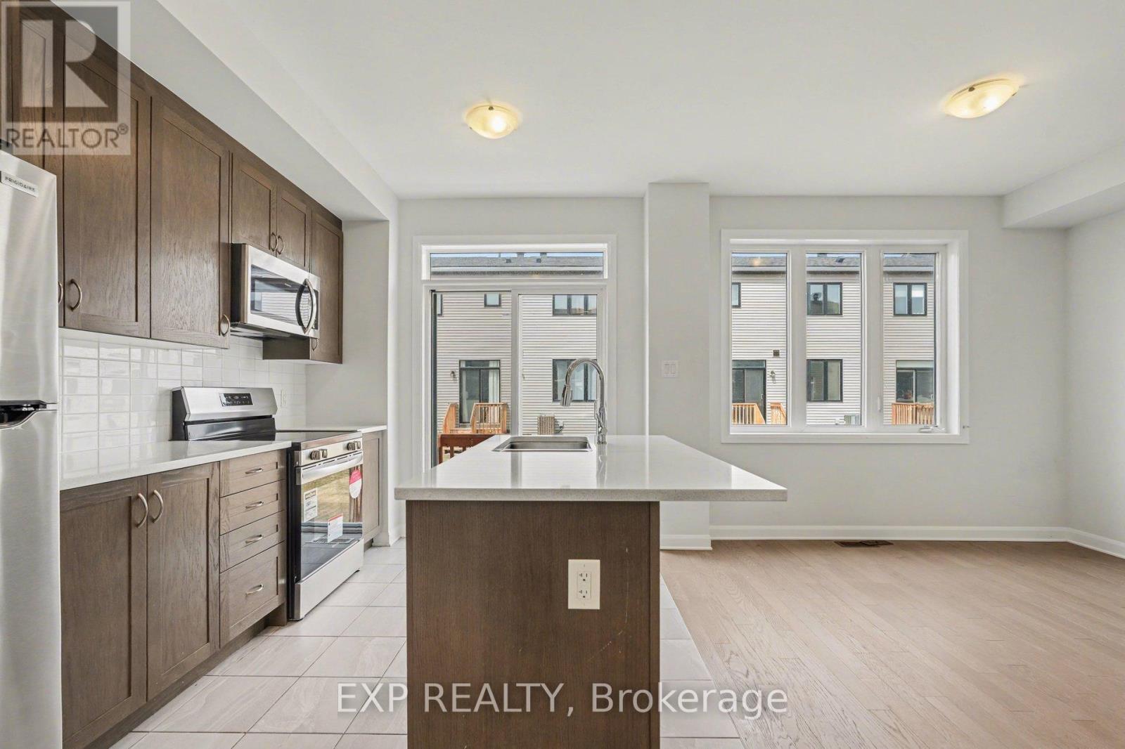 98 Osler Street, Ottawa, Ontario  K2W 0K8 - Photo 11 - X12966520