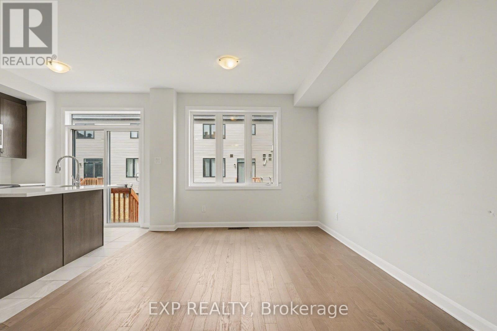 98 Osler Street, Ottawa, Ontario  K2W 0K8 - Photo 6 - X12966520