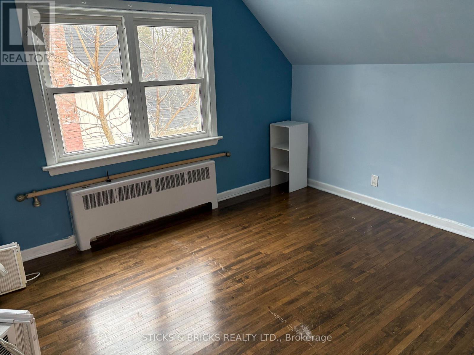 6088 Dorchester Road, Niagara Falls, Ontario  L2G 5T2 - Photo 16 - X12966270