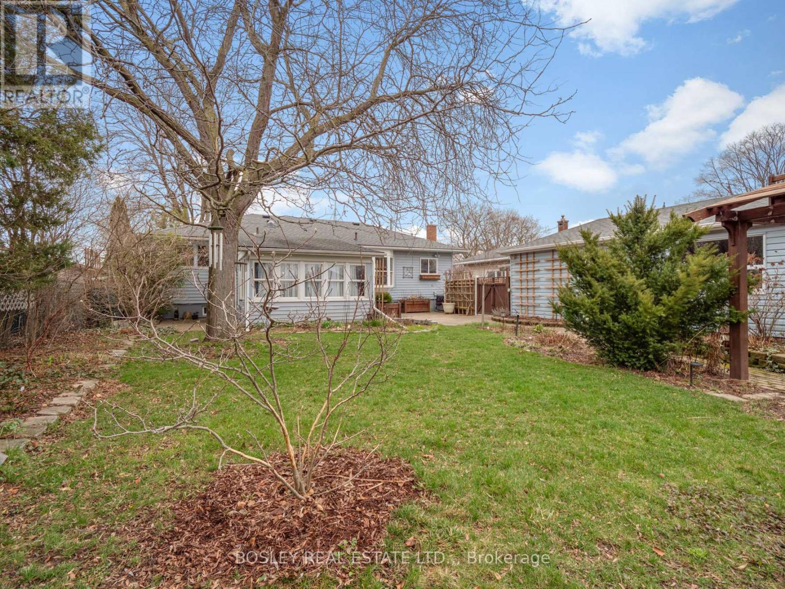 47 Albany Drive, St. Catharines, Ontario  L2N 3T7 - Photo 34 - X12966280