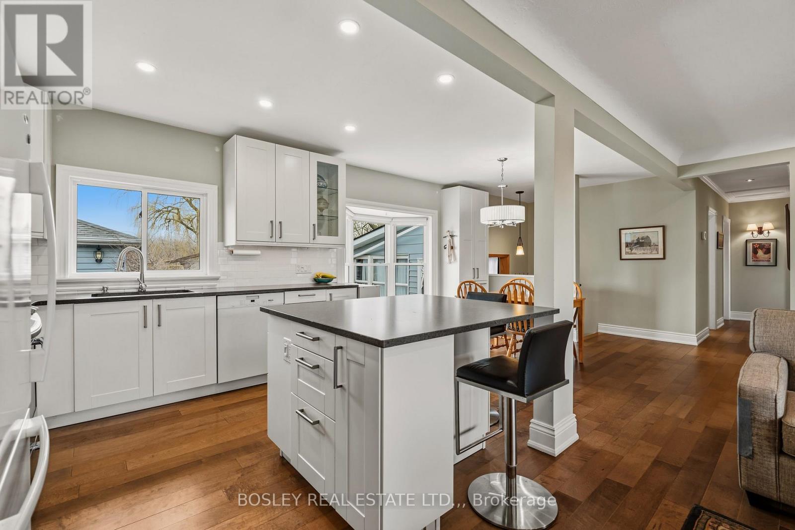 47 Albany Drive, St. Catharines, Ontario  L2N 3T7 - Photo 8 - X12966280