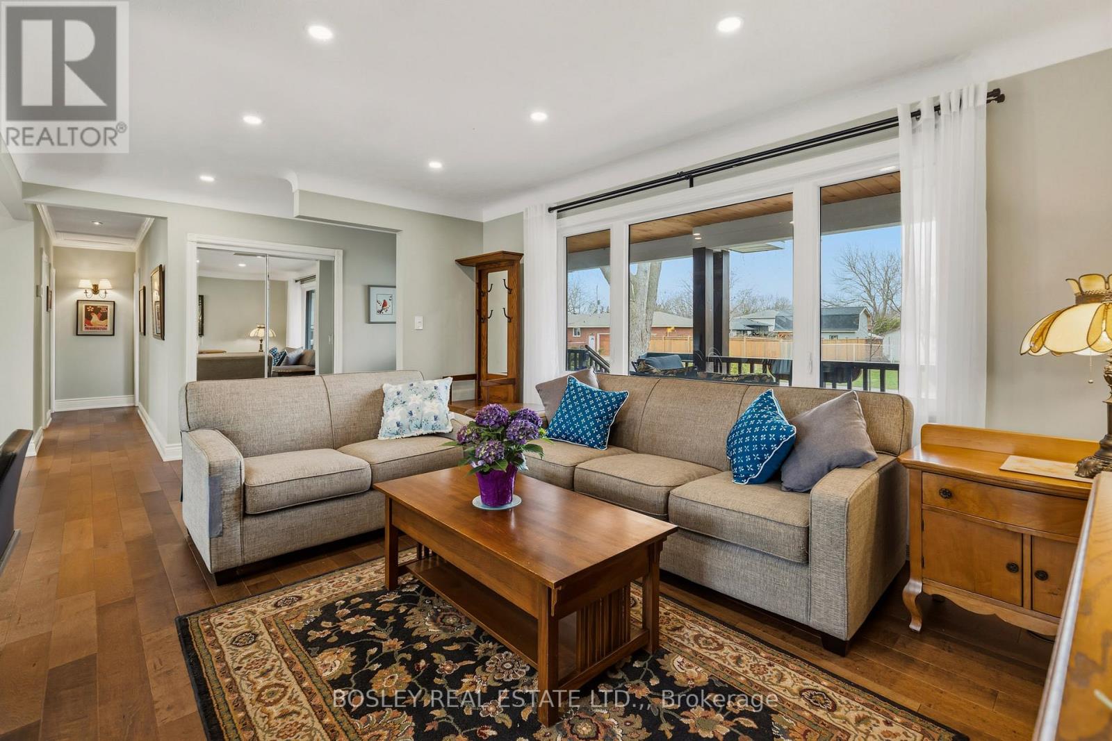 47 Albany Drive, St. Catharines, Ontario  L2N 3T7 - Photo 9 - X12966280