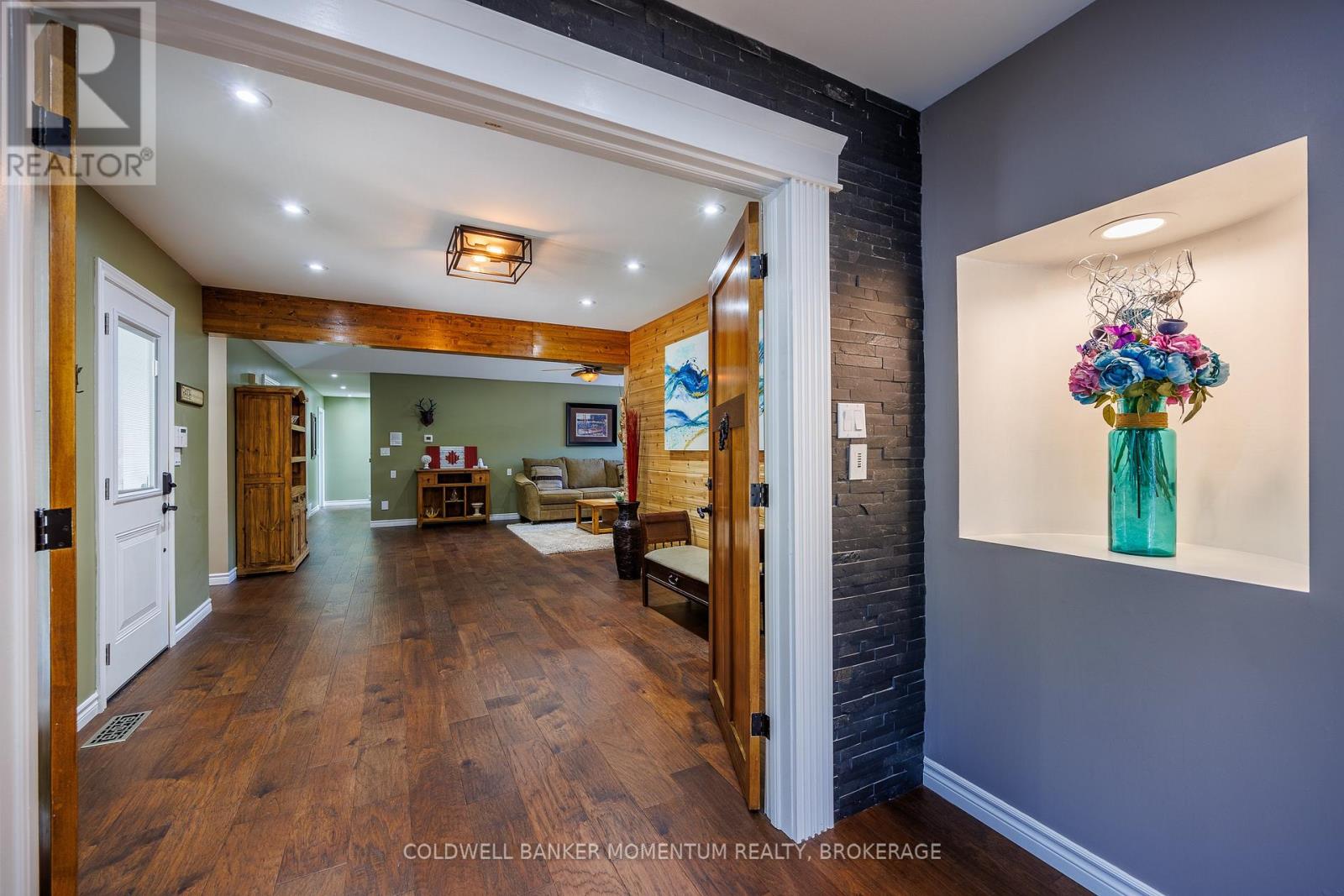 1285 Cockshutt Road, R.r. # 4 Road, Norfolk, Ontario  N3Y 4K3 - Photo 19 - X12966334