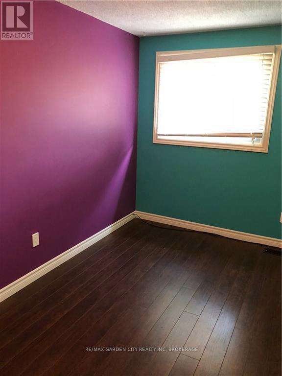 29 St. Hilda's Court, St. Catharines, Ontario  L2R 7H1 - Photo 10 - X12966422