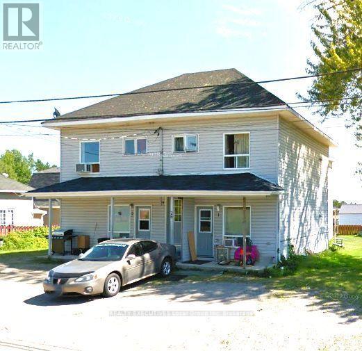 26 Spring Street, West Nipissing, Ontario  P2B 3G7 - Photo 2 - X12966500