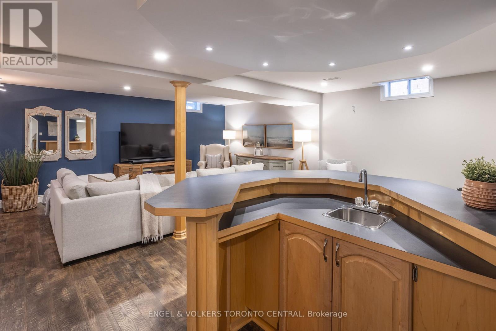 433 Lavas Road, Newmarket, Ontario  L3Y 8H4 - Photo 40 - N12961650