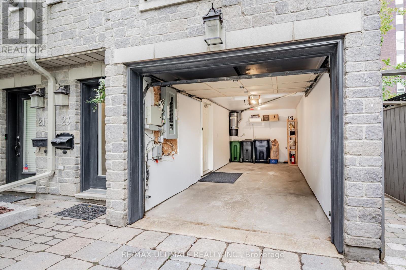 23 Annex Lane, Toronto, Ontario  M5R 3V2 - Photo 31 - C12966222