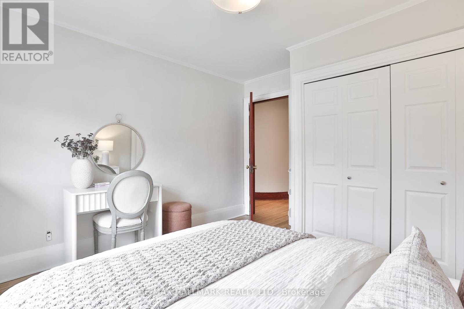 30 Oswald Crescent, Toronto, Ontario  M4S 2H6 - Photo 24 - C12966258