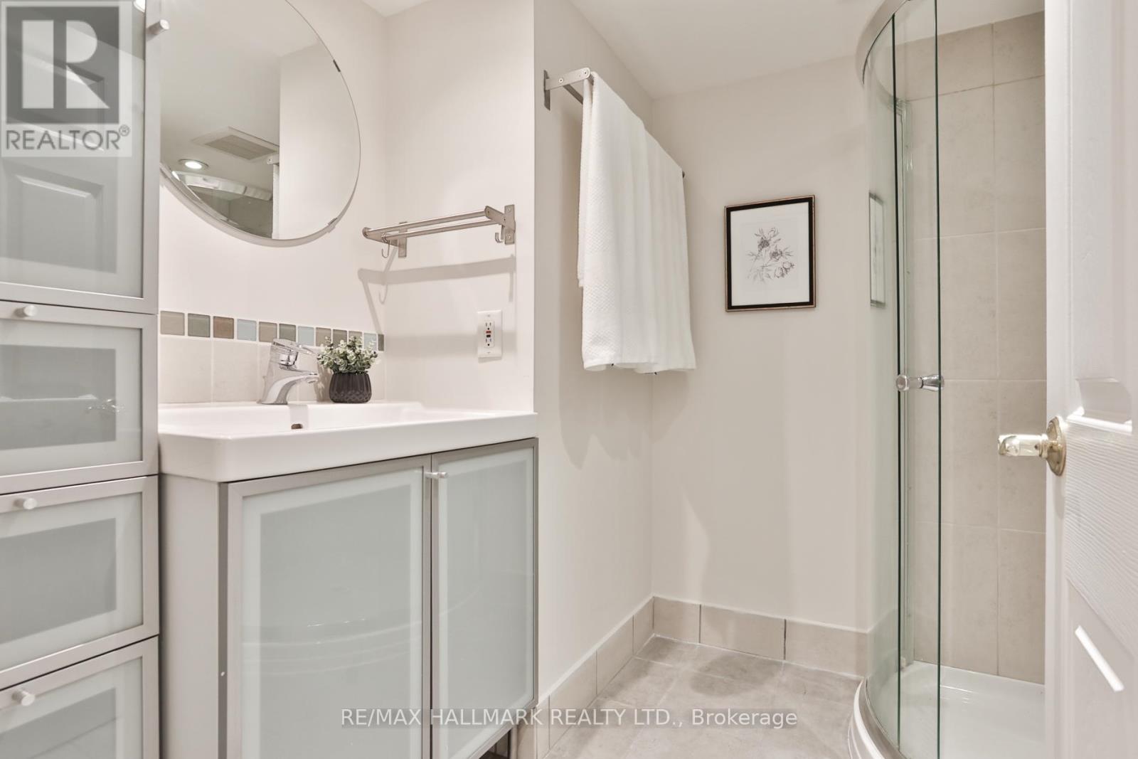 30 Oswald Crescent, Toronto, Ontario  M4S 2H6 - Photo 31 - C12966258