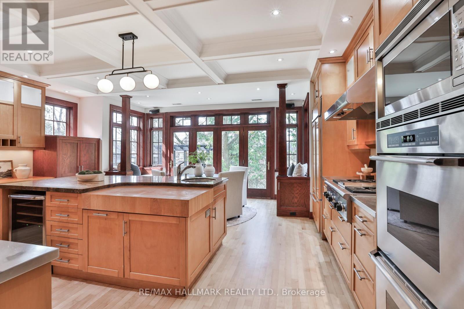 30 Oswald Crescent, Toronto, Ontario  M4S 2H6 - Photo 8 - C12966258