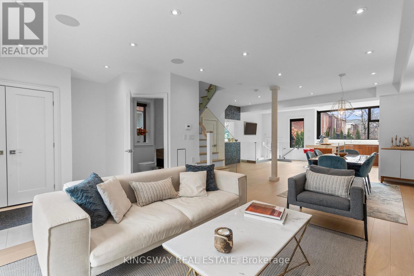 770 Palmerston Avenue, Toronto, Ontario  M6G 2R5 - Photo 4 - C12966288