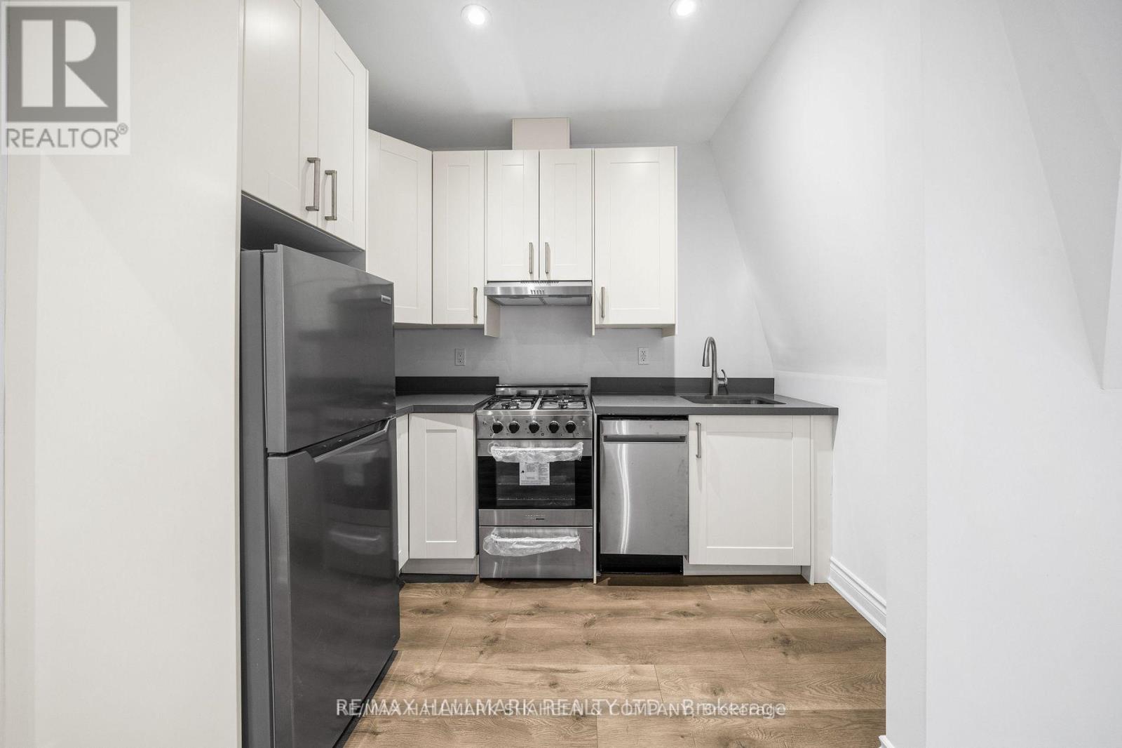 Unit C - 208 Dovercourt Road, Toronto, Ontario  M6J 3C8 - Photo 7 - C12966298