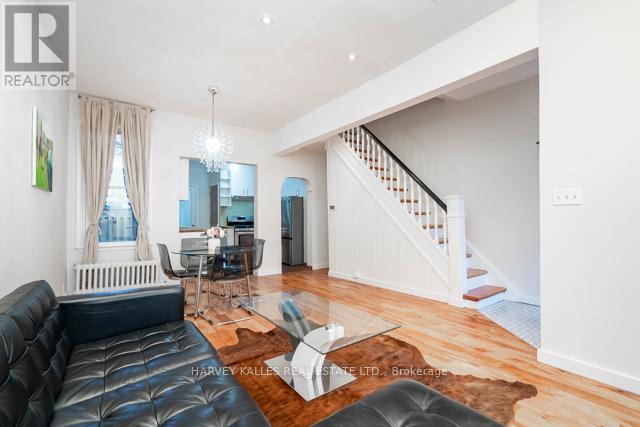 178 Manning Avenue, Toronto, Ontario  M6J 2K5 - Photo 5 - C12966304