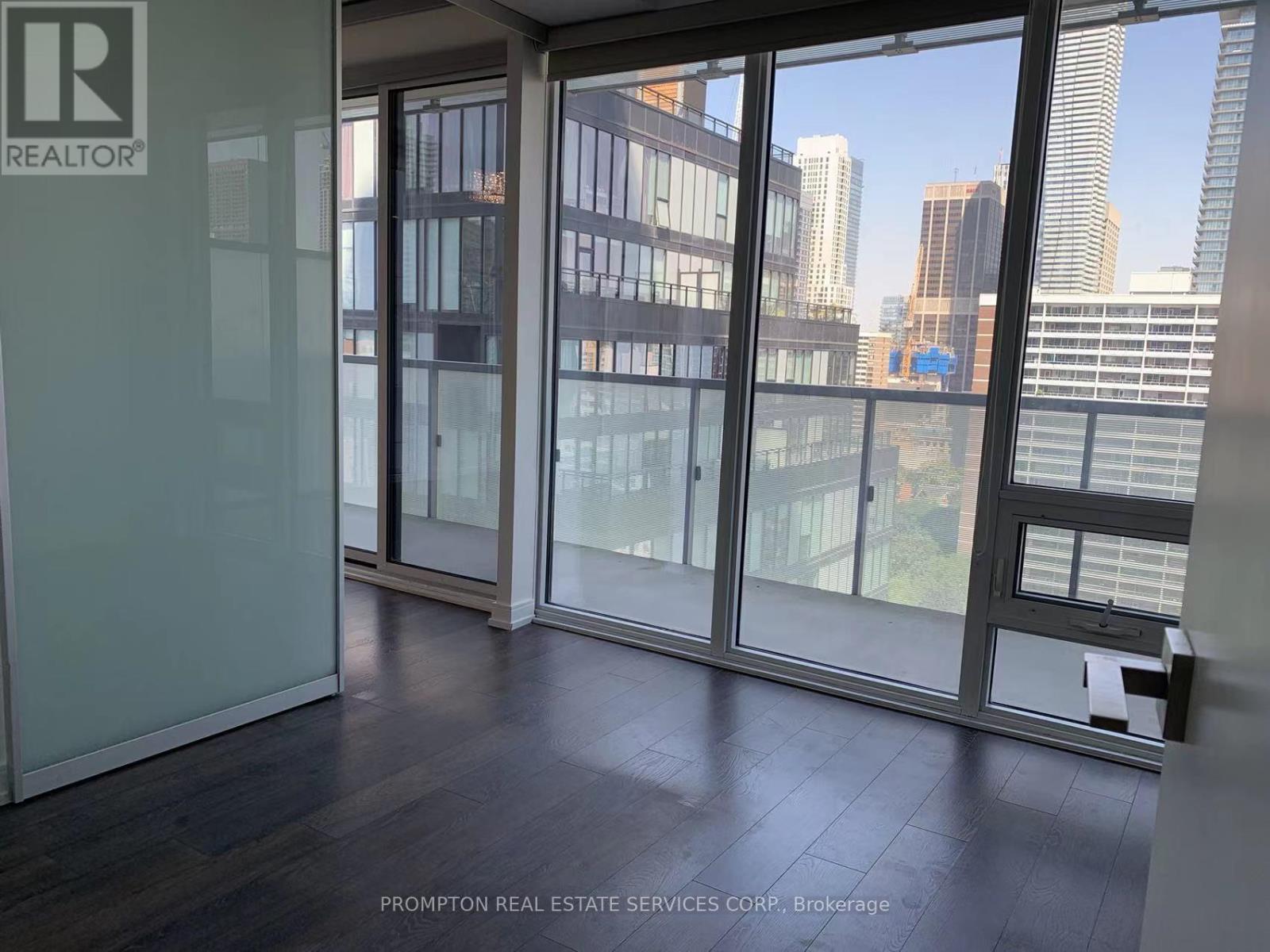 1909 - 28 Wellesley Street E, Toronto, Ontario  M4Y 0C4 - Photo 6 - C12966370