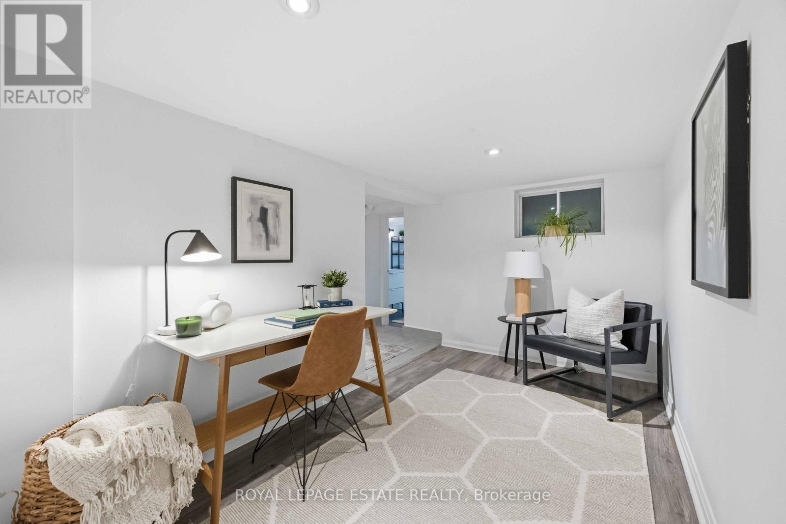 38 Kenwood Avenue, Toronto, Ontario  M6C 2R9 - Photo 27 - C12966372