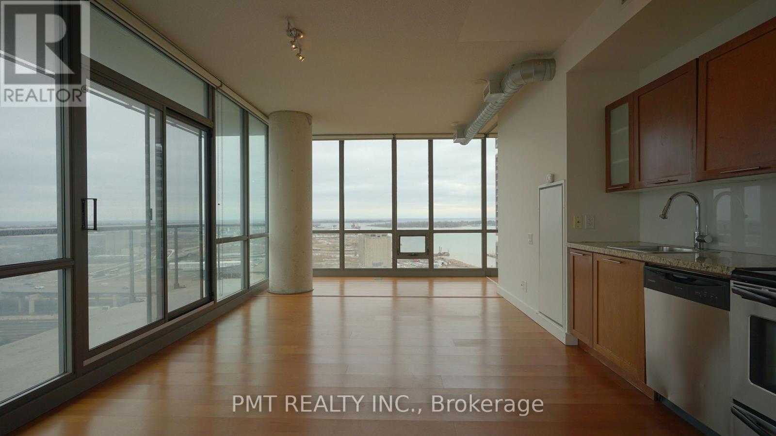 1704 - 33 Mill Street, Toronto, Ontario  M5A 3R3 - Photo 10 - C12966402