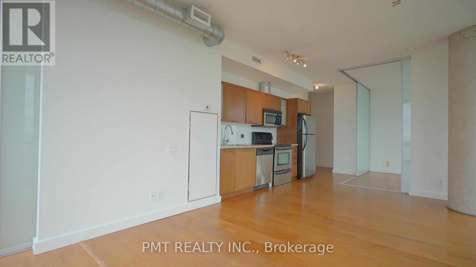1704 - 33 Mill Street, Toronto, Ontario  M5A 3R3 - Photo 6 - C12966402