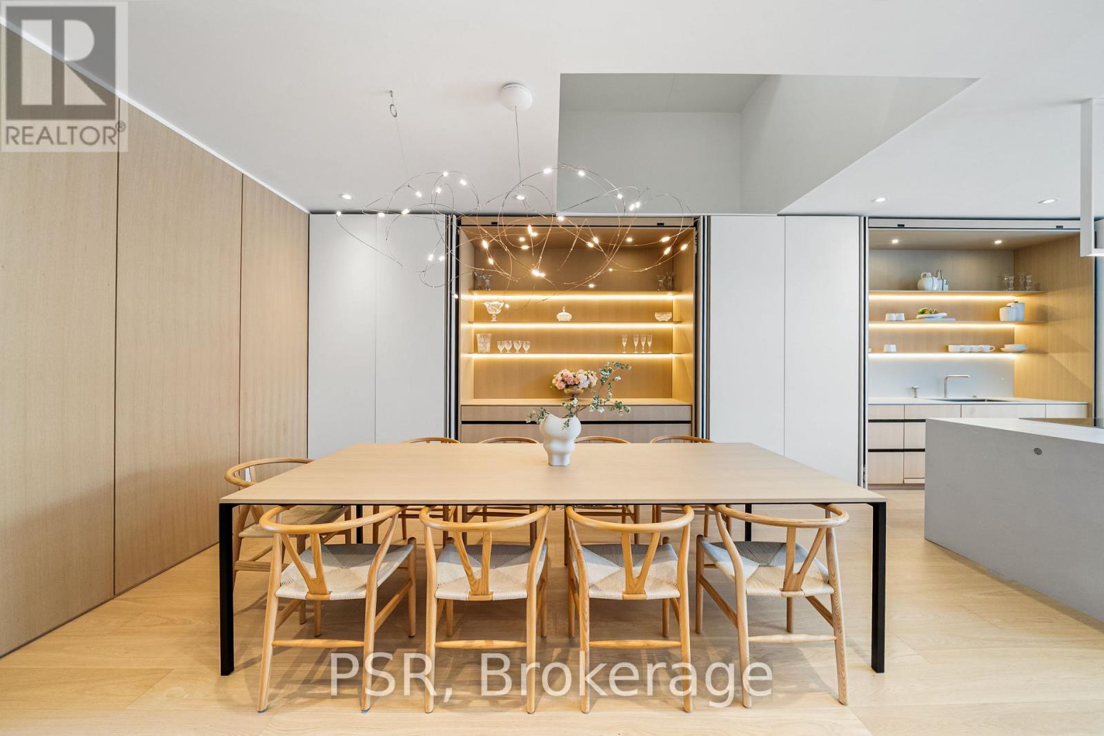 188 Montclair Avenue, Toronto, Ontario  M5P 1P9 - Photo 9 - C12966408