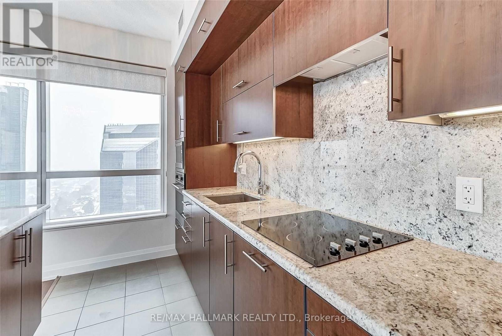 2417 - 5 Sheppard Avenue E, Toronto, Ontario  M2N 0G4 - Photo 18 - C12966430