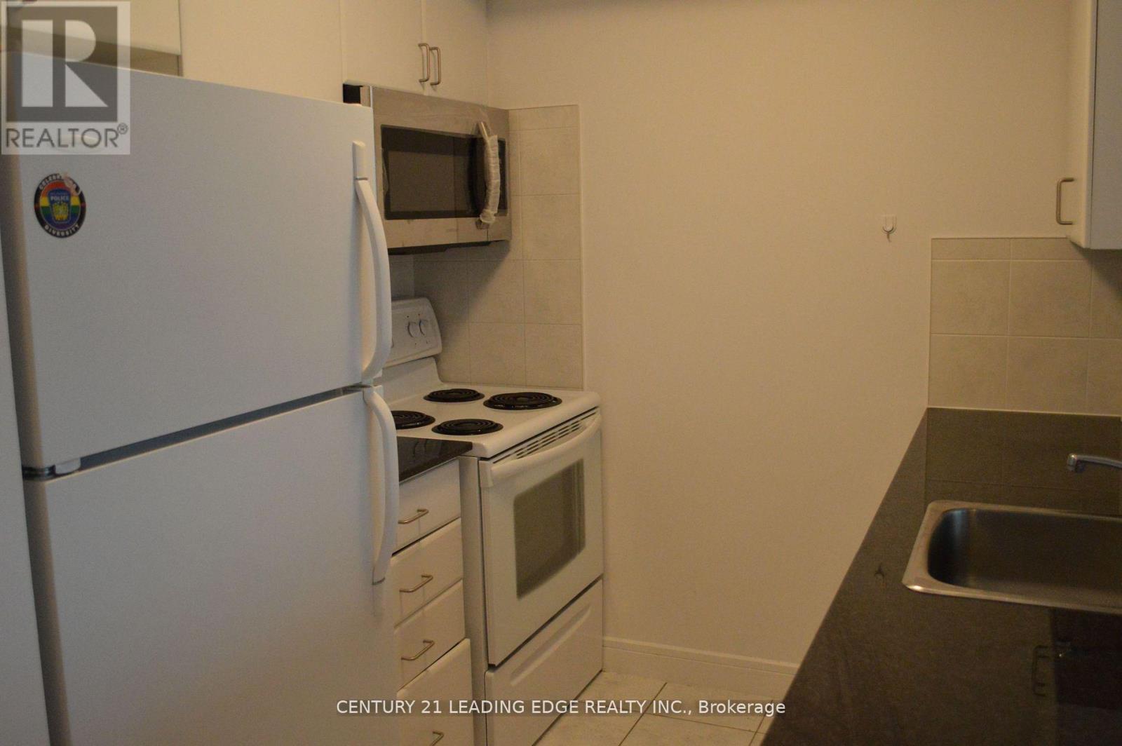 2210 - 35 Bales Avenue, Toronto, Ontario  M2N 6K8 - Photo 10 - C12966434