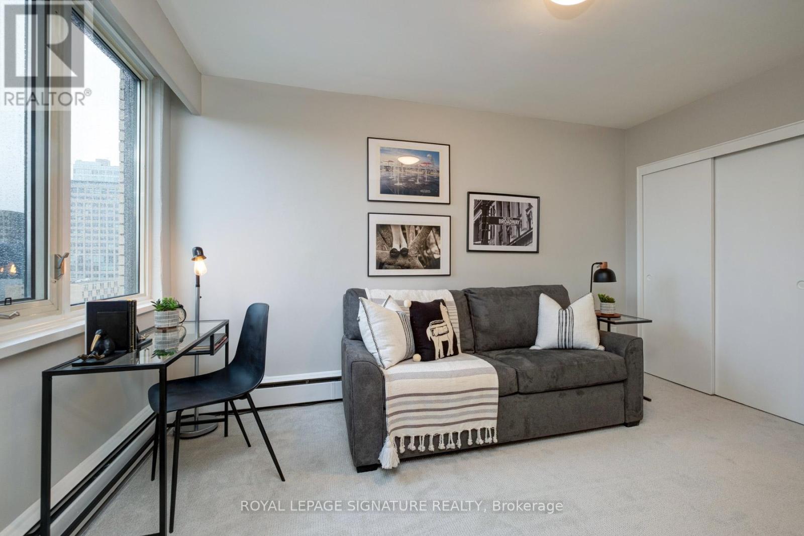 1105 - 575 Avenue Road, Toronto, Ontario  M4V 2K2 - Photo 30 - C12966442